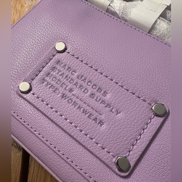 NWT! NEW! Marc Jacobs Leather Crossbody Wisteria with Silver hardware Women - Picture 2 of 5